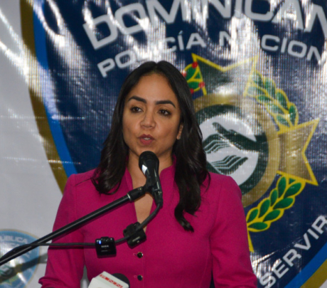 Ministra Interior y Policía dice habrá medidas fuertes contra motoristas sin casco